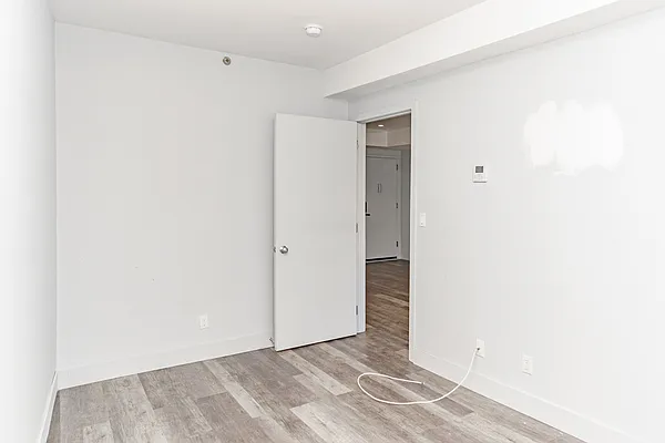 Rented by MySpaceNYC | media 4