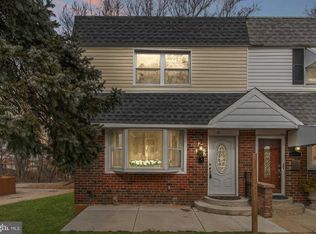 3552 Churchill Ln, Philadelphia, PA 19114