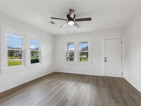 3rd image of 42240 Southern Pines Blvd