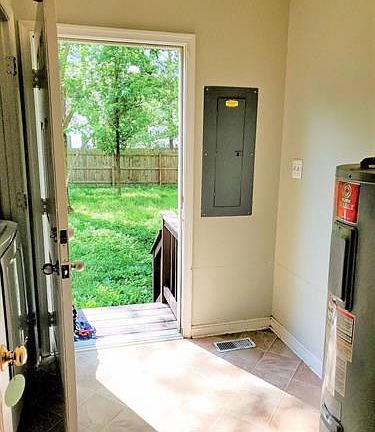 2nd image of 8604 Leslie Ct