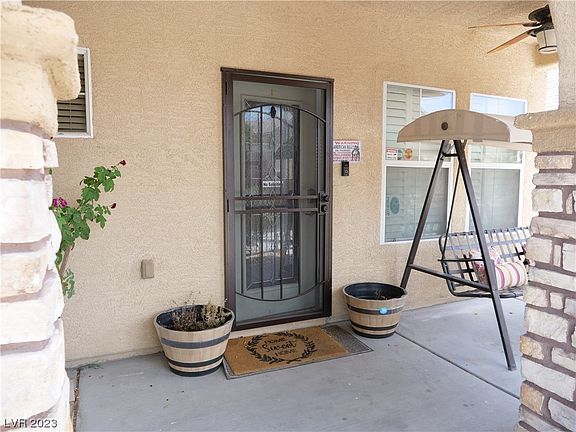 2nd image of 5332 Sweet William St