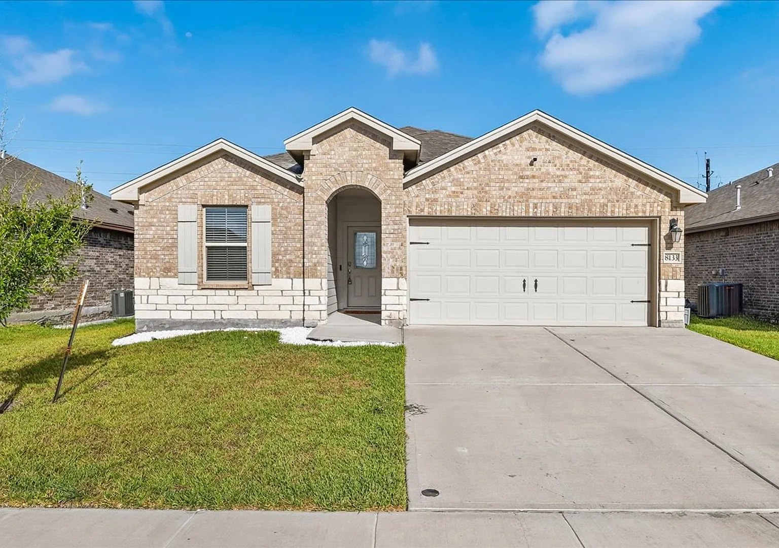 8133 Cattlemen Dr - 4/Bed 2.5/Bath - $2395/month — Photo 1