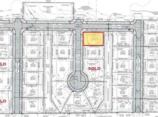 20 Souix Ct, Cedar Falls, IA 50613