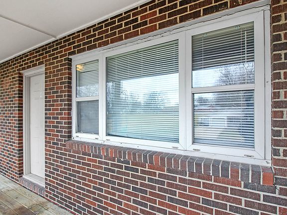 2nd image of 125 Highway 124 N APT 5