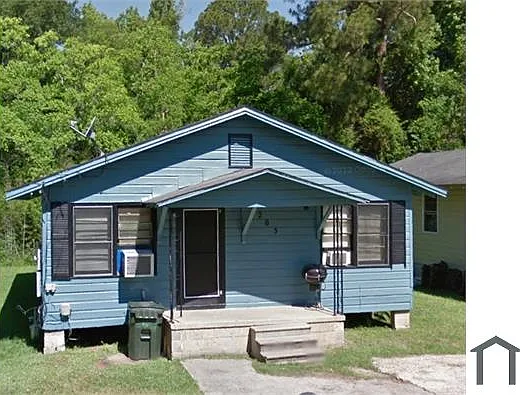 205 Lindley Ave — Photo 1