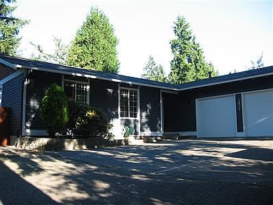 1st image of 12113 NE 68th Pl