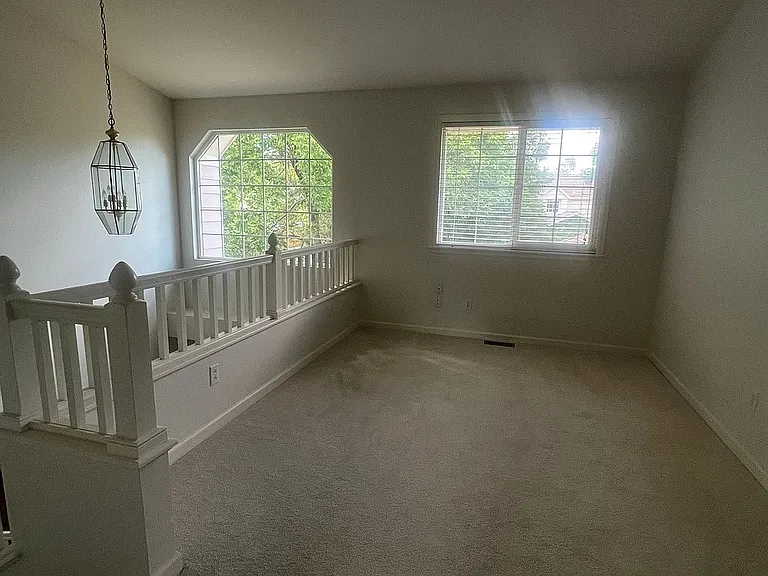 5802 Orchard Creek Ln — Photo 8