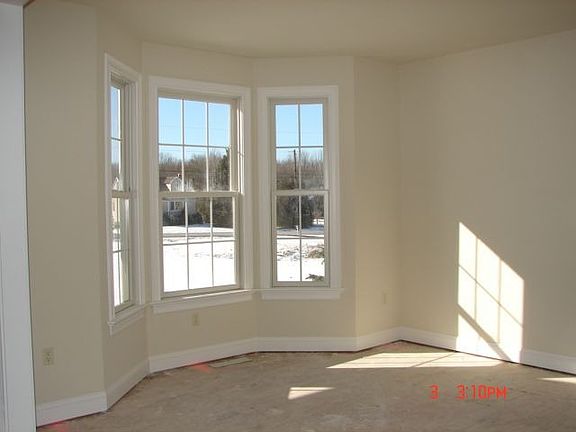 Study/Formal Living Room