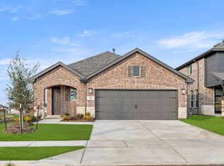 761 Hidden Feather Dr, Lavon, TX 75166