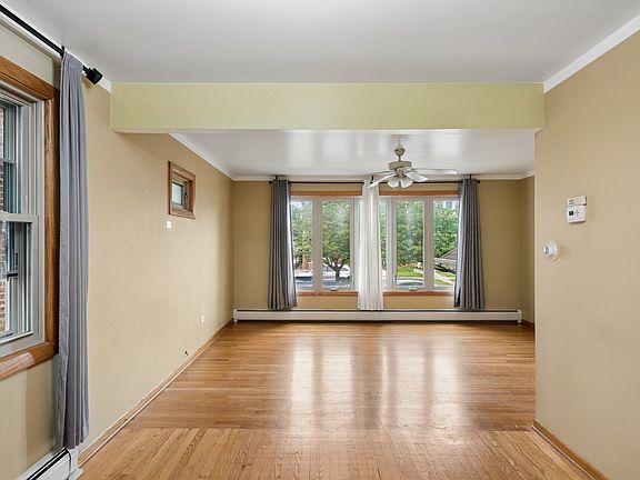 5th image of 4906 S Kolin Ave