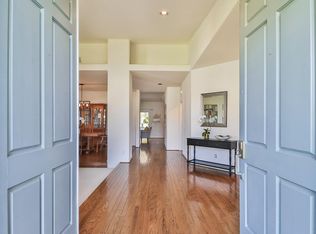 4 Faculty Ct, Thousand Oaks, CA 91360