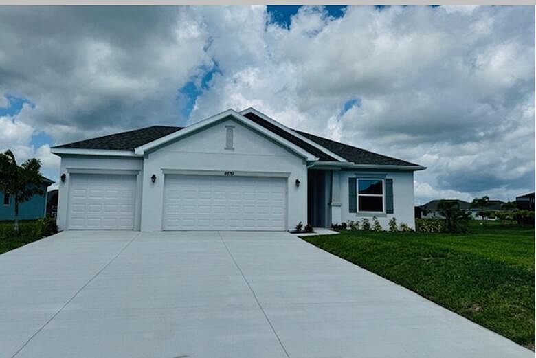 1st image of 4639 Lago Vista Dr