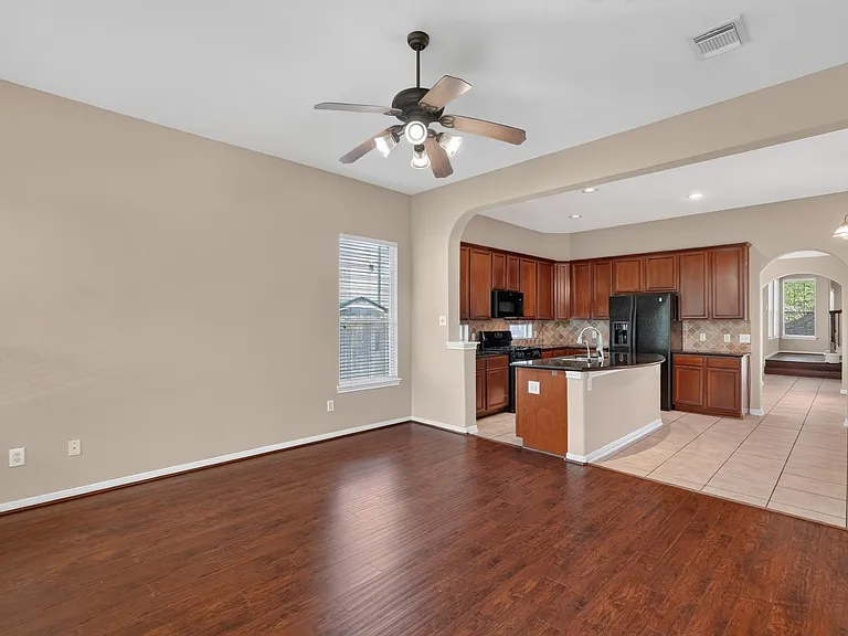 138 Zephyr Bend Pl — Photo 20