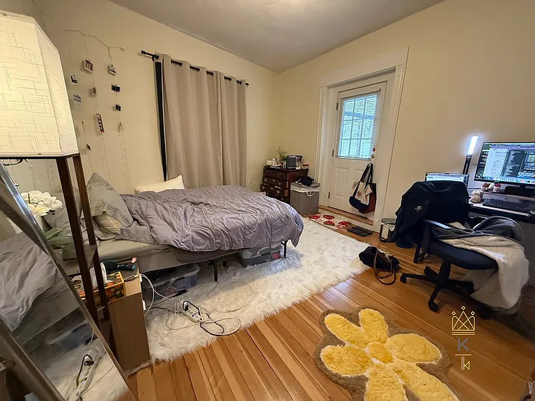 10 Park St #1 — Photo 6