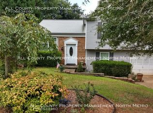 10705 Mortons Cir, Johns Creek, GA 30022