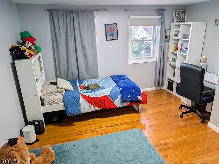 2518 Hawthorne Ave — Photo 13