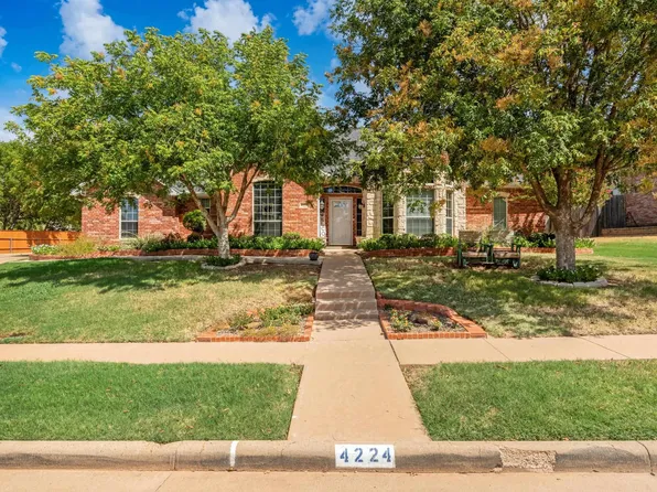 4224 Canyon Trails Dr, Wichita Falls, TX 76309