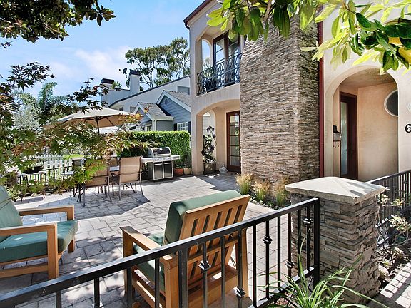 The Ultimate in Indoor/Outdoor living