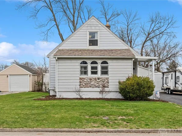 2120 Emmons Ave, Dayton, OH 45420
