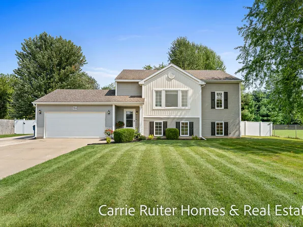 1104 Zachary St, Vicksburg, MI 49097