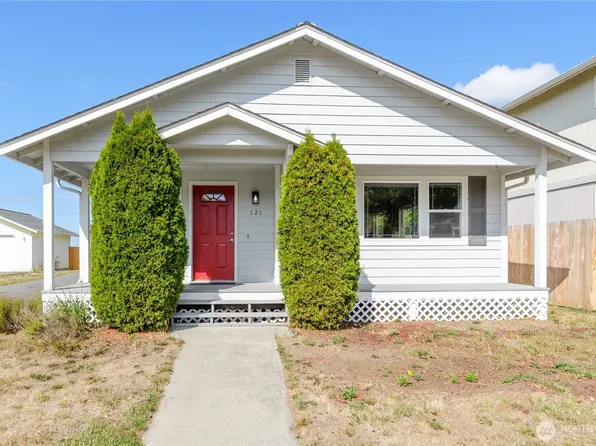 121 Alpine Loop, Sequim, WA 98382