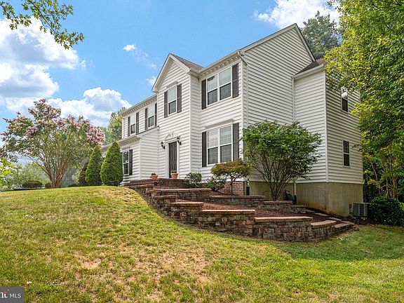 4th image of 4353 S Creek Ct