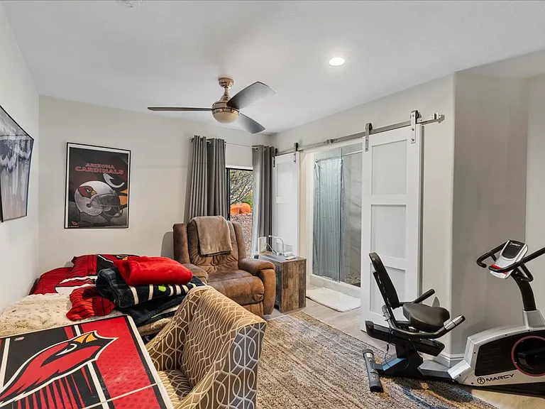 2402 Desert Willow Dr #ID1540145P — Photo 10