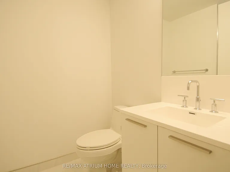 3 Gloucester St #501 — Photo 10