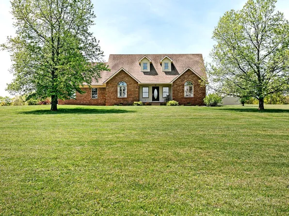 495 Holy Cross Rd, Loretto, KY 40037