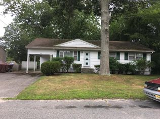 206 Colonial Dr, Brick, NJ 08724