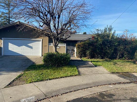 2nd image of 4929 Huntington Ln