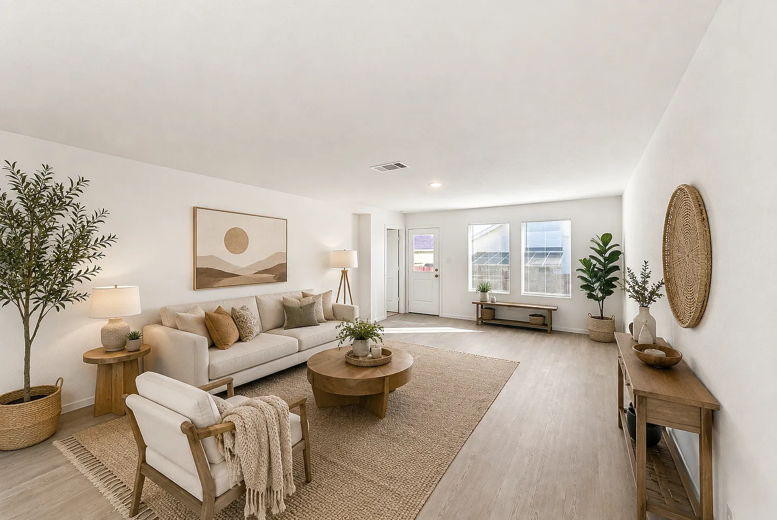 4 bed, 1600 sqft, $1,725 — Photo 1