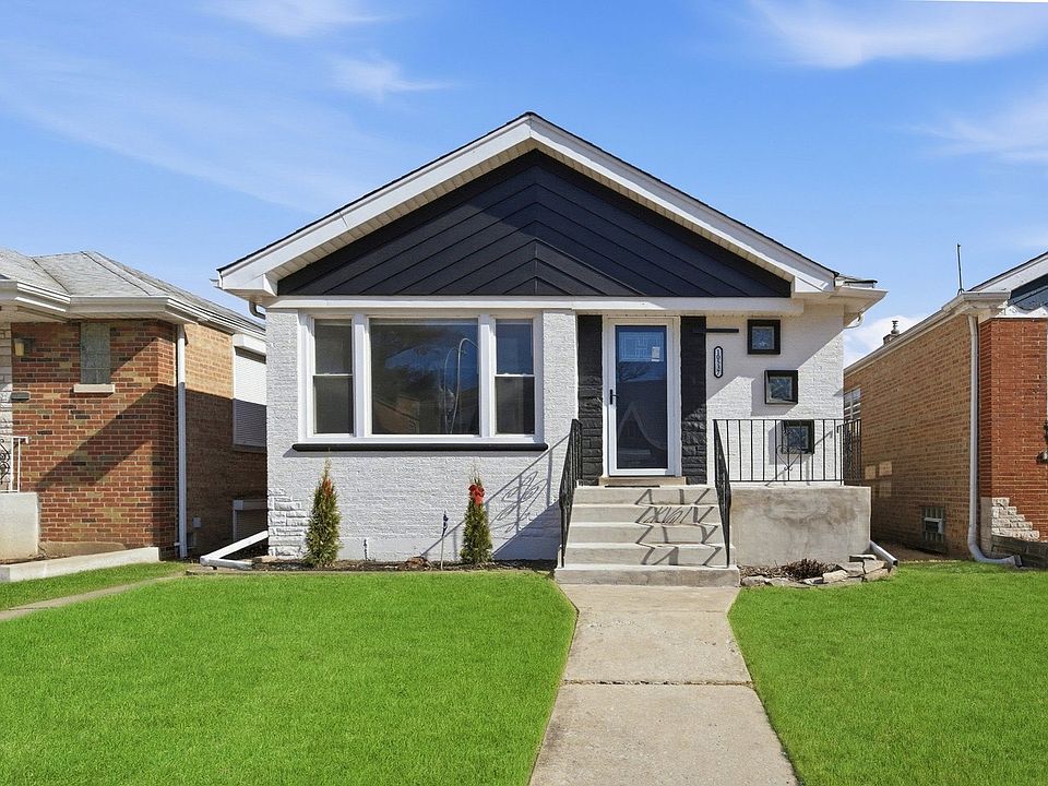 1st image of 10537 S Rhodes Ave