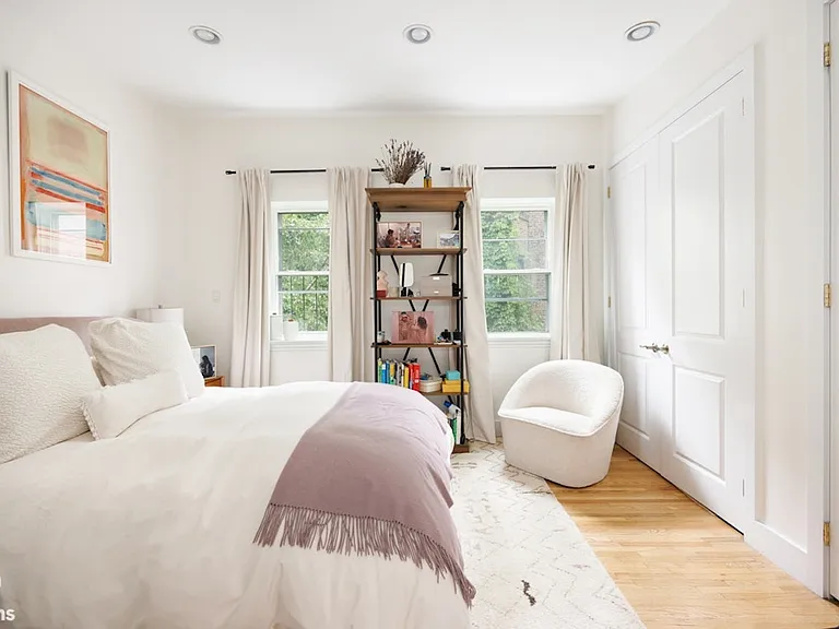 45 Horatio St #2 — Photo 8