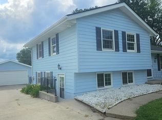 214 SW Arlan Dr, Ankeny, IA 50023