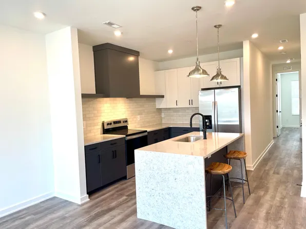 2034 Edison Park Ln, Nashville, TN 37209