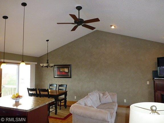 2nd image of 1223 Wren Pl