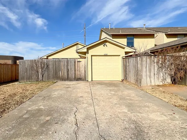 1225 Sequoyah Place Unite E, Edmond, OK 73003