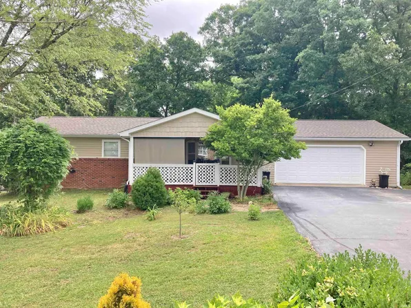 1624 N Eastern Ln, Bloomfield, IN 47424