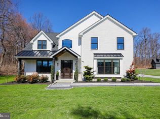 109 Lilly Rd, Honey Brook, PA 19344