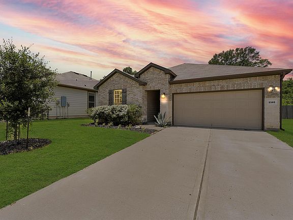 2nd image of 2340 N Amber Ruse Ct