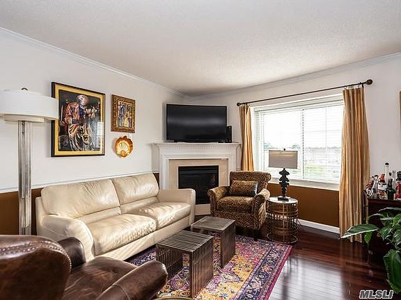 3rd image of 242 Maple Ave APT 507