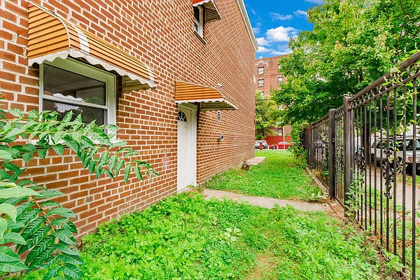 Rented by EXIT Realty Premium | media 21