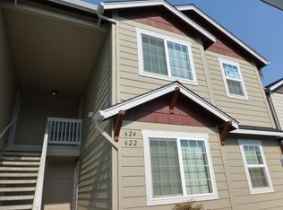 624 Midway Rd, Medford, OR 97501