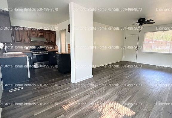 5th image of 22 Barbara Dr