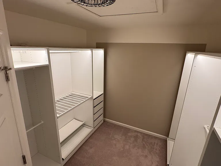 1116 Goddard Way — Photo 24