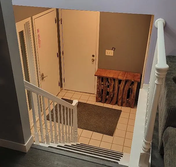 Entry way