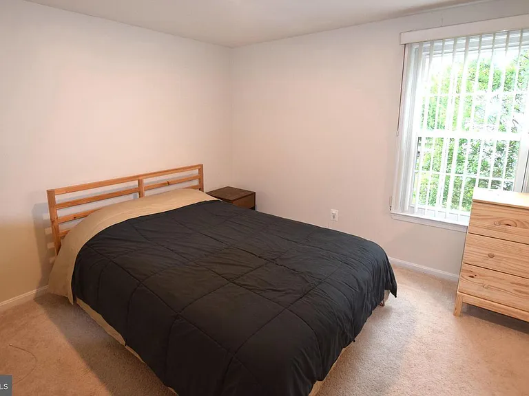 6560 Lochleigh Ct — Photo 17