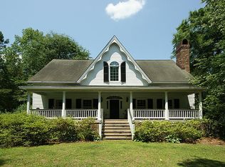 201 Briarwood Ln, Summerville, SC 29483
