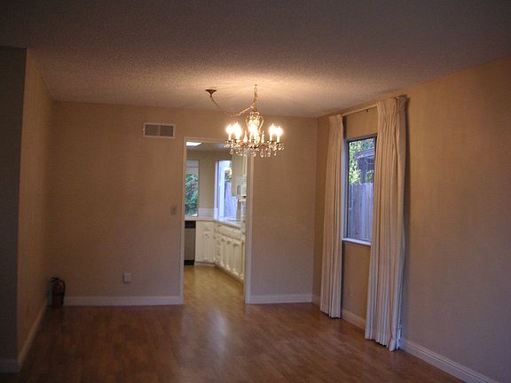 5th image of 6683 N Nantucket Ave